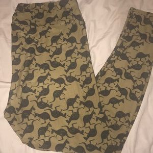 LulaRoe Leggings TC